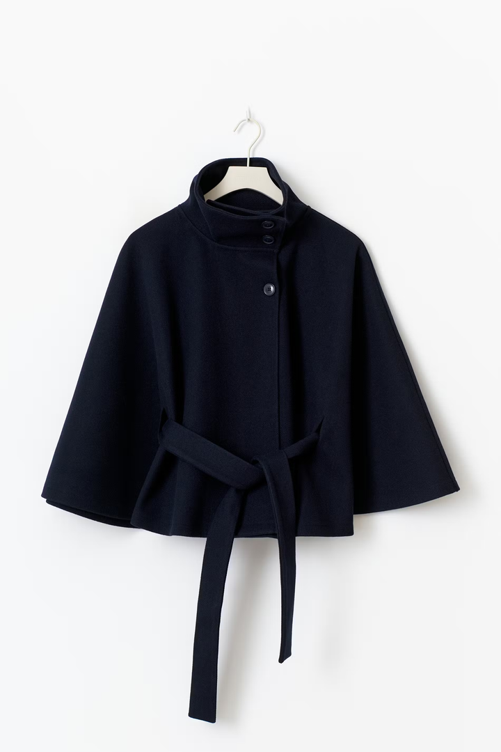 THALINDRAE – ELEGANT WOMEN’S BELTED COAT