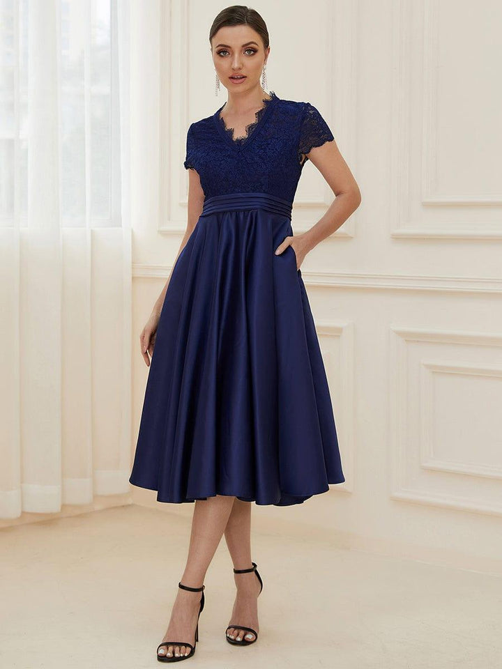 ever HARLEY|Romantic V-neck Lace Bodice Wedding Guest Dress with Pockets