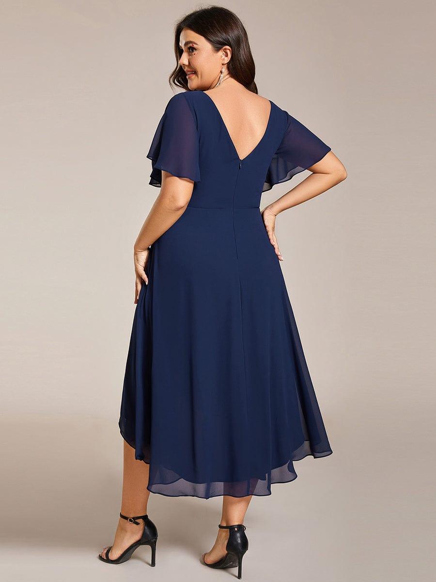 ever FAYE|Plus Size V-Neck Pleated Chiffon Midi Wedding Guest Dress