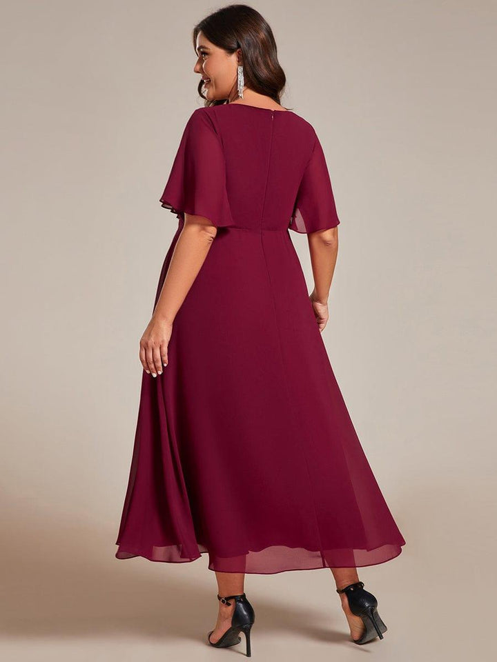 pretty DAHLIA|Plus Size Elegant Short Sleeves V-Neck Floral Applique Wedding Guest Dress