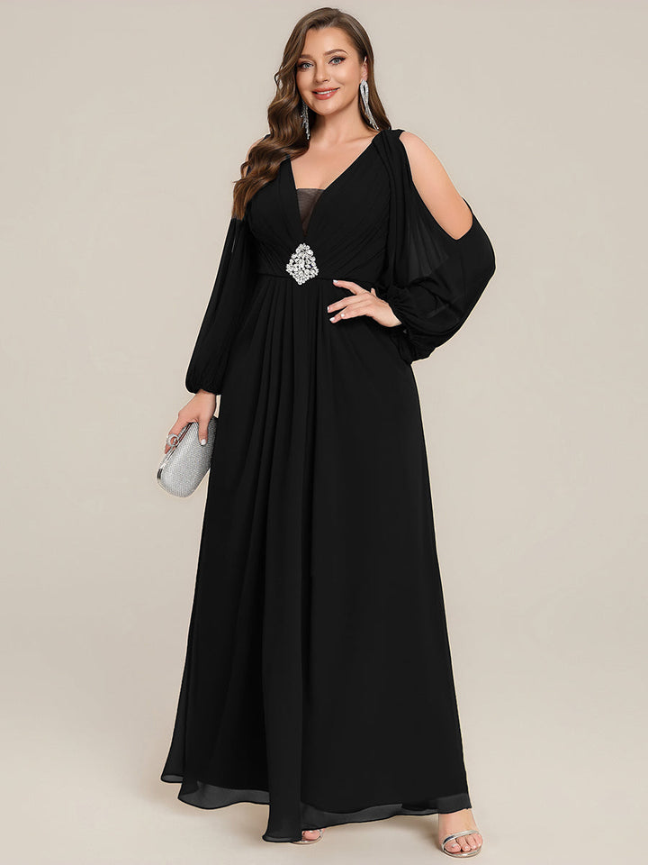 Plus Size Cut-Out Detail Chiffon Evening Dress