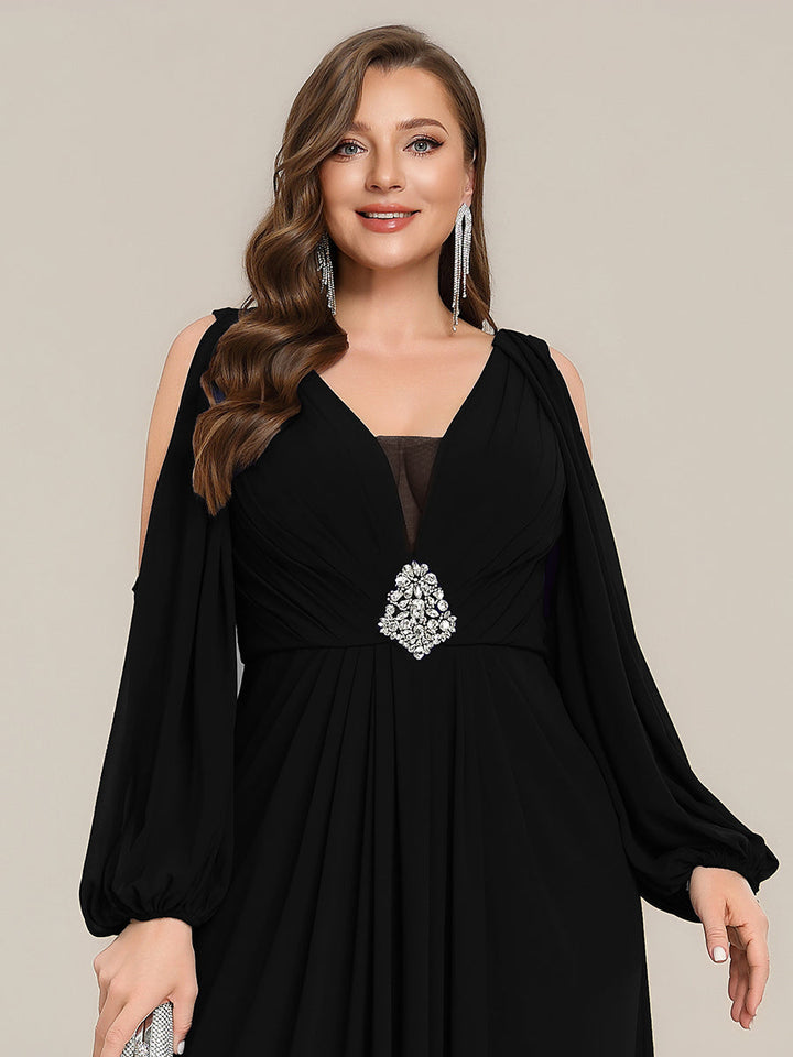 Plus Size Cut-Out Detail Chiffon Evening Dress