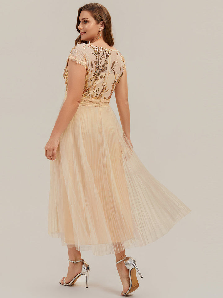 Plus Size Glitter A-Line Wedding Guest Dress