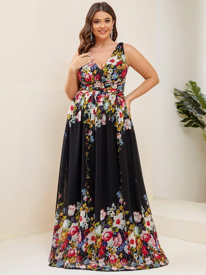 pretty HUSH|Plus Size Sleeveless V-Neck Chiffon Semi Bridesmaid Dress