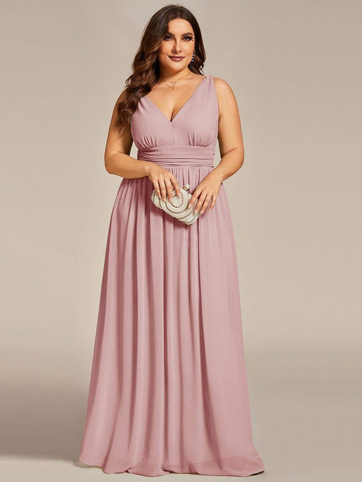 pretty HUSH|Plus Size Sleeveless V-Neck Chiffon Semi Bridesmaid Dress